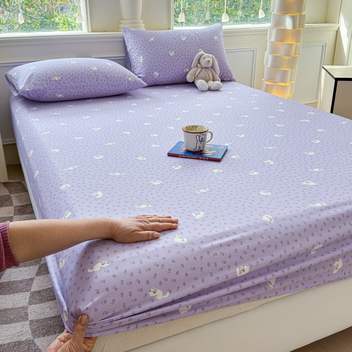 91家纺网 家纺一手货源 找家纺 2025新款全棉床单床笠 紫花猫 床笠款