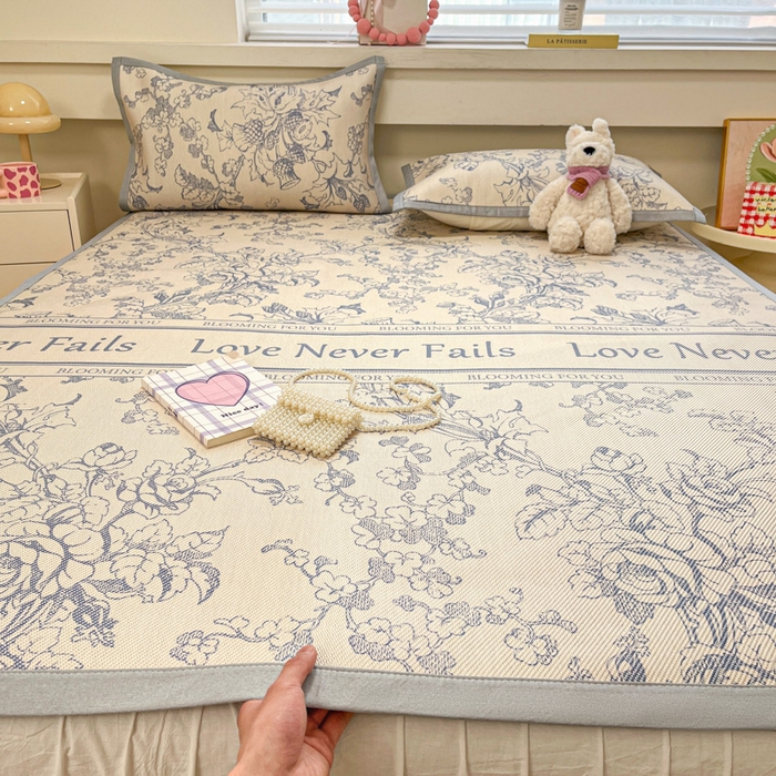 91家纺网 家纺一手货源 找家纺 慕澄家纺 2025新款小清新印花真冰藤系列凉席床席款 床席-洛克庄园