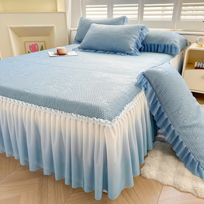 91家纺网 家纺一手货源 找家纺 2025新款冰豆豆凉感床裙凉席席子-花之恋系列冰豆豆床裙凉席-花之恋系列 花之恋-兰色