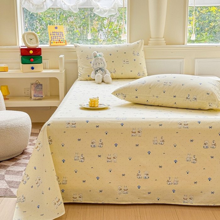 91家纺网 家纺一手货源 找家纺 2025新款全棉床单床笠 熊护萌兔 床单款