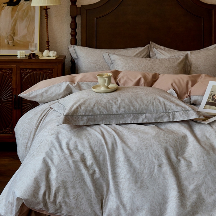 91家纺网 家纺一手货源 找家纺 由丽家纺 2025新款柔棉数码印花四件套系列 云烟-灰