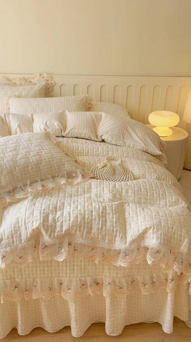 91家纺网 家纺一手货源 找家纺 网红馆 2025新款水洗棉印花床盖四件套 蝶之舞