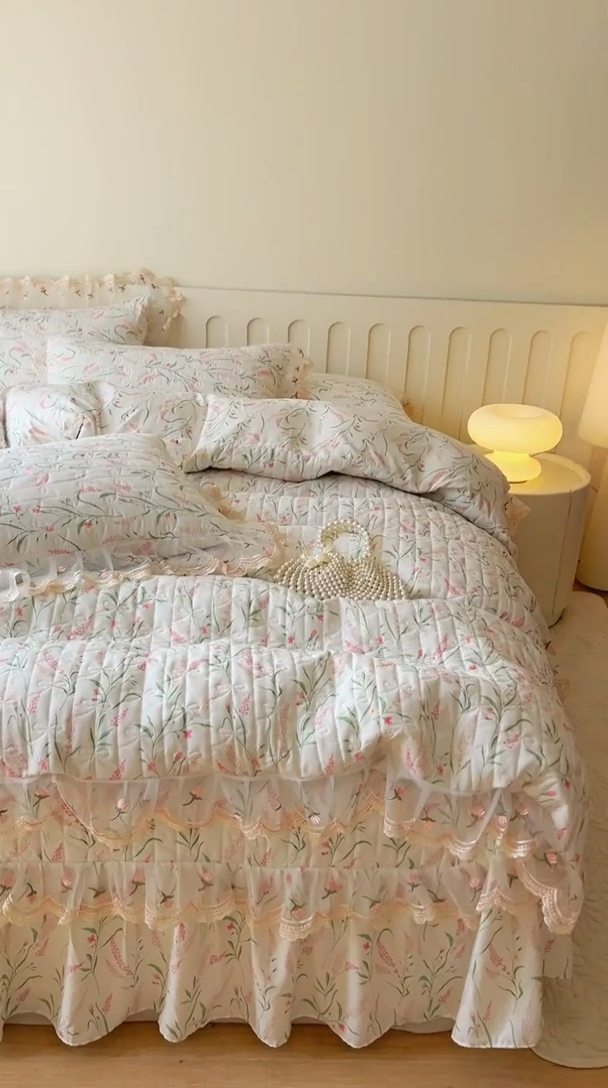 91家纺网 家纺一手货源 找家纺 网红馆 2025新款水洗棉印花床盖四件套 奶油波点