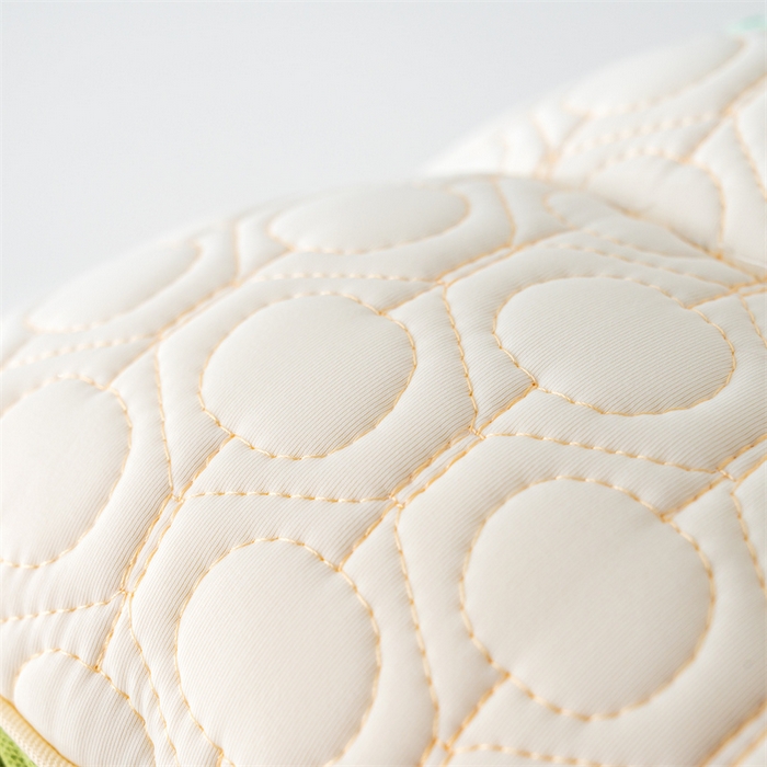 91家纺网 家纺一手货源 找家纺 （总）爱来伊家纺 2025新款零压凉感护颈枕头家用枕芯