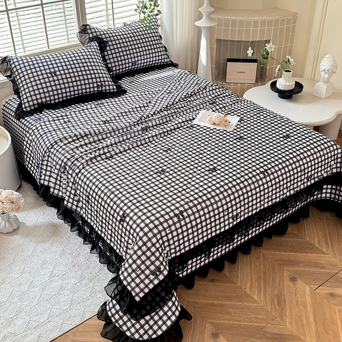 91家纺网 家纺一手货源 找家纺 大麦家纺 2025新款碳光冰丝软凉席夏被四件套 清格