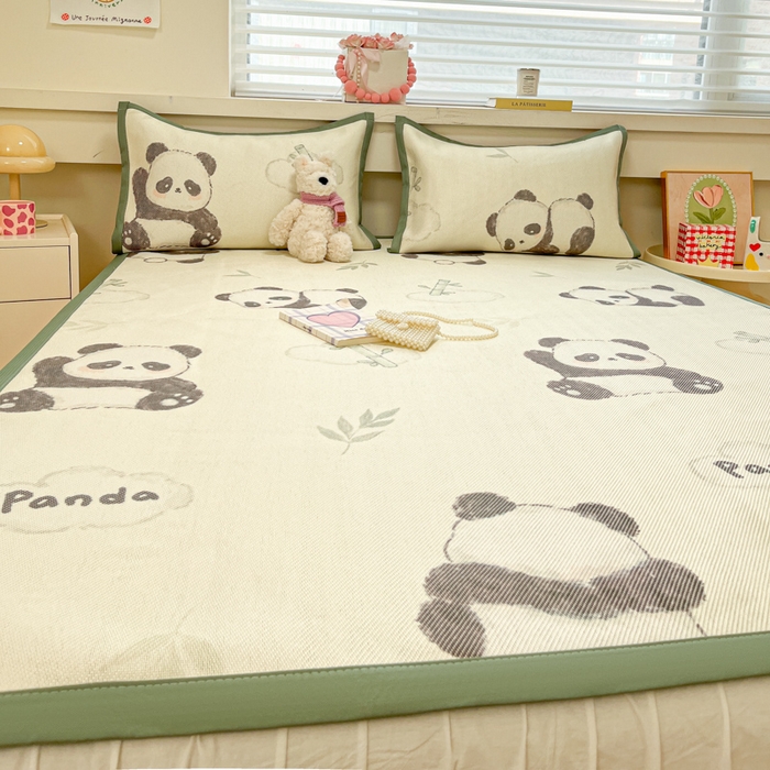 91家纺网 家纺一手货源 找家纺 慕澄家纺 2025新款小清新印花真冰藤系列凉席床席款 床席-熊猫戏竹