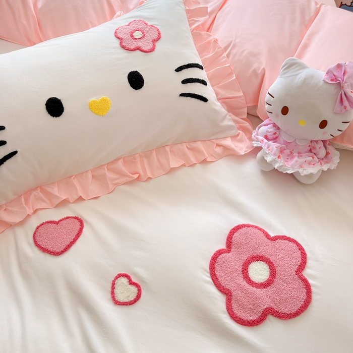 91家纺网 家纺一手货源 找家纺 （总）泉欣家纺 2025新款网红可爱卡通公主风毛巾绣花水洗棉四件套（专版花型）甜甜猫咪