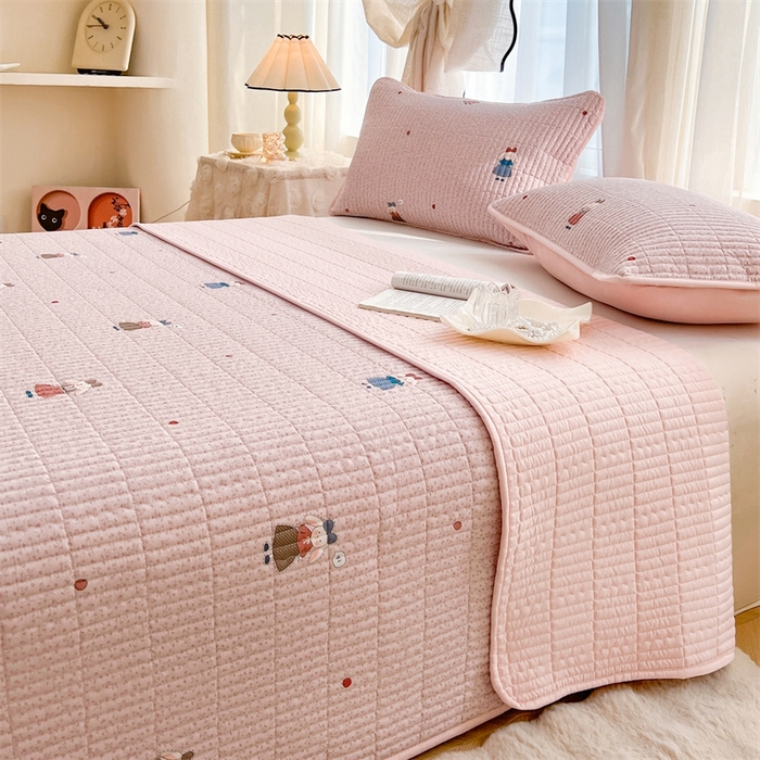 91家纺网 家纺一手货源 找家纺 恒爱 2025新款全棉印花单床盖 公主兔-豆沙