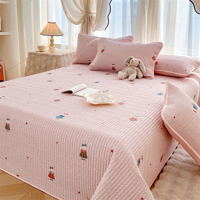 91家纺网 家纺一手货源 找家纺 恒爱 2025新款全棉印花单床盖 公主兔-豆沙