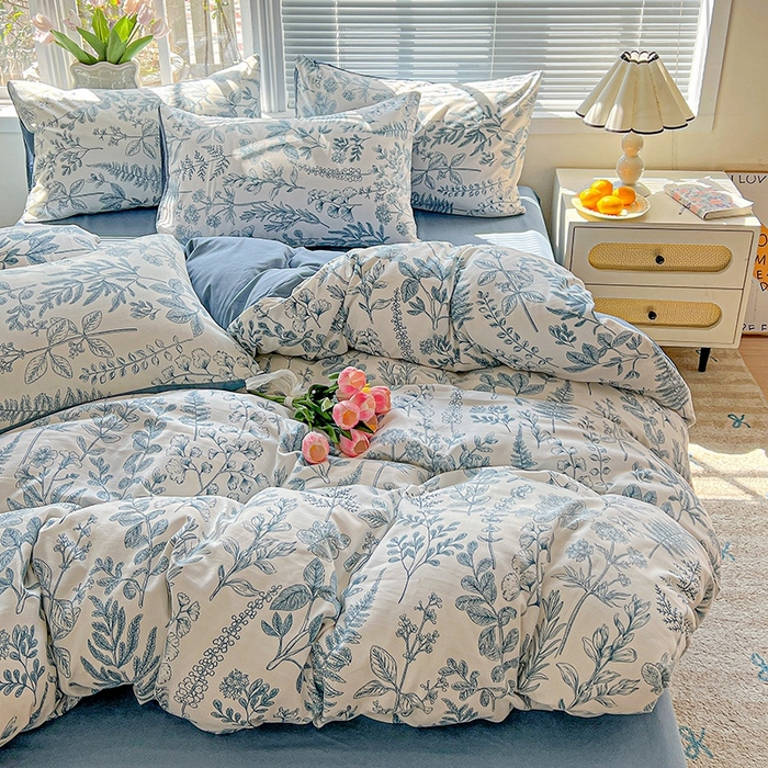 91家纺网 家纺一手货源 找家纺 2025水洗棉双层纱简约风ins风小碎花被套床单款床笠款三四件套-单被套 恋爱季节