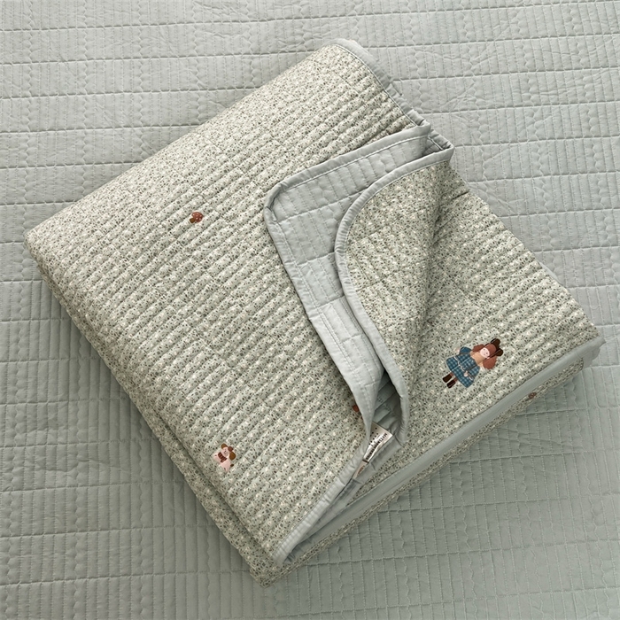 91家纺网 家纺一手货源 找家纺 恒爱 2025新款全棉印花单床盖 小女孩-水绿