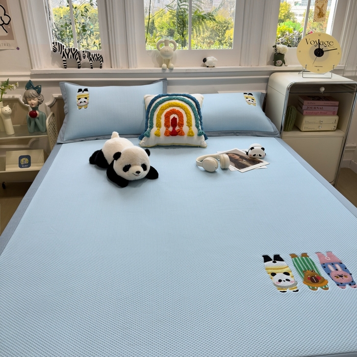 91家纺网 家纺一手货源 找家纺 席世家2025新款满天星绣花豆豆席 凉喵喵