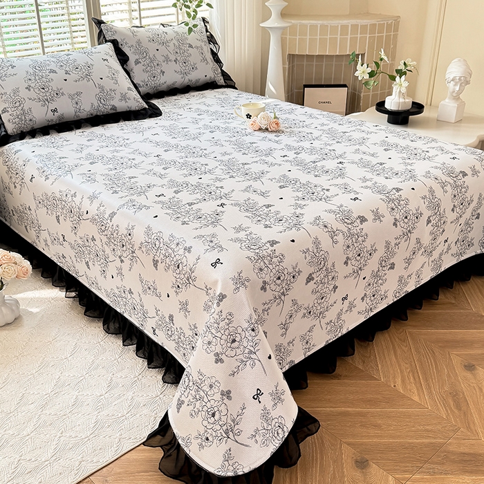 91家纺网 家纺一手货源 找家纺 大麦家纺 2025新款碳光冰丝软凉席夏被四件套 半夏清风