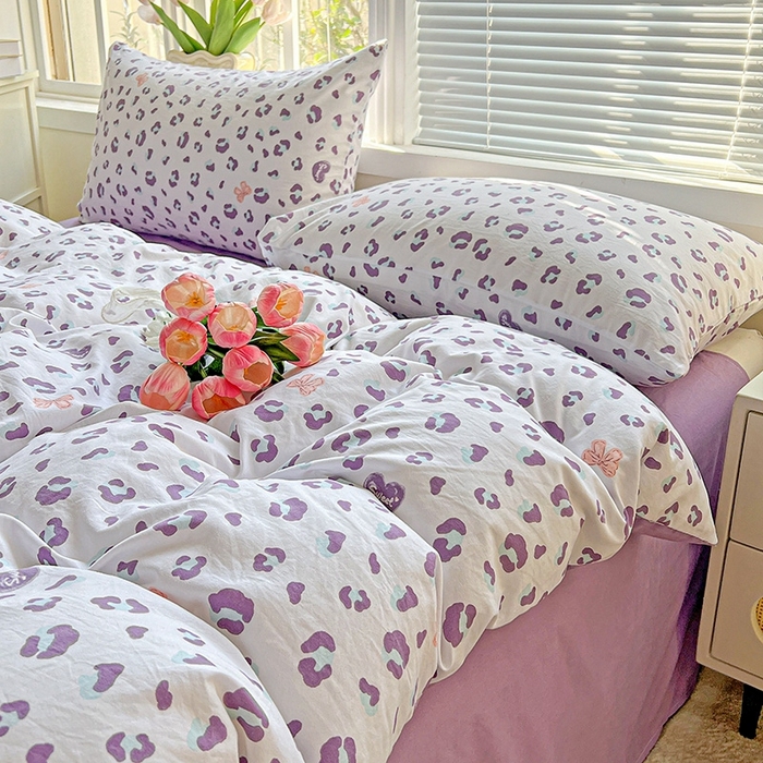 91家纺网 家纺一手货源 找家纺 2025新款水洗云朵糯糯棉简约风ins风小碎花被套床单款床笠款三四件套 么么哒