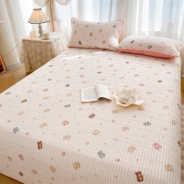 91家纺网 家纺一手货源 找家纺 恒爱 2025新款全棉印花单床盖 五彩熊