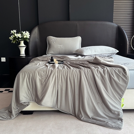 91家纺网 家纺一手货源 找家纺 网客家纺 2025新款冰豆豆蝴蝶结绣花床笠夏被四件套系列 蝴蝶结-浅灰