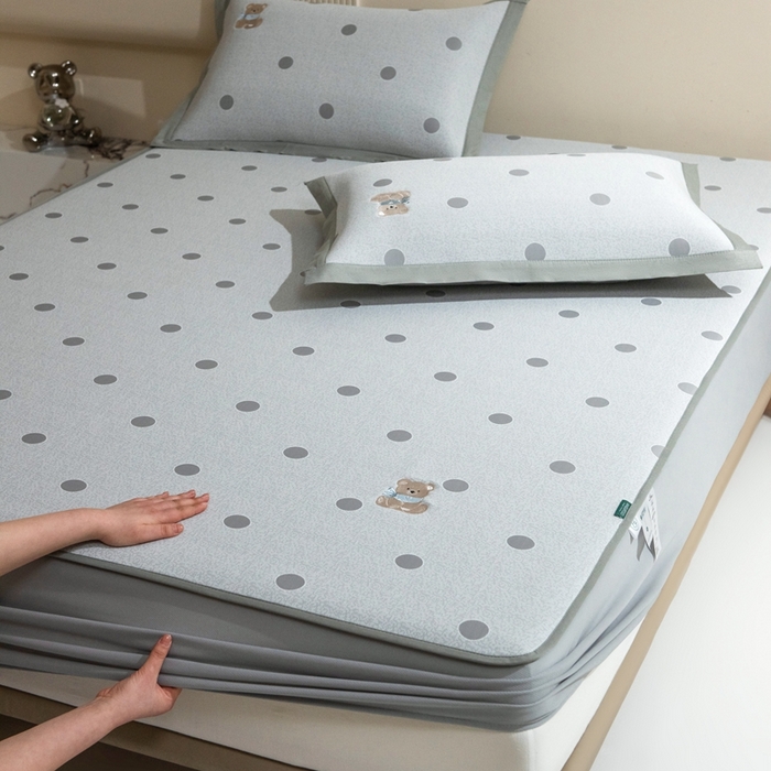 91家纺网 家纺一手货源 找家纺 席世家  2025新款绣花凉感床笠（控价198 218） 格子熊猫