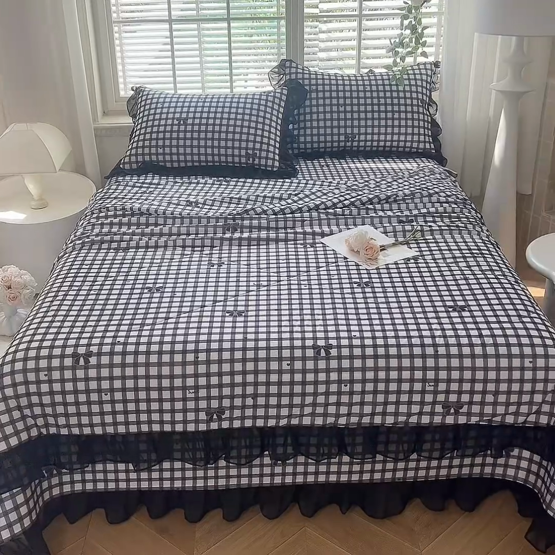 91家纺网 家纺一手货源 找家纺 大麦家纺 2025新款碳光冰丝软凉席夏被四件套 清格