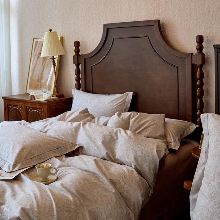 91家纺网 家纺一手货源 找家纺 由丽家纺 2025新款柔棉数码印花四件套系列 云烟-灰