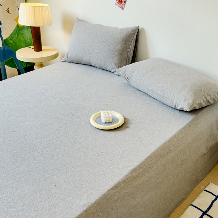 91家纺网 家纺一手货源 找家纺 2025新款全棉色织水洗棉床单床笠 青灰 床单款