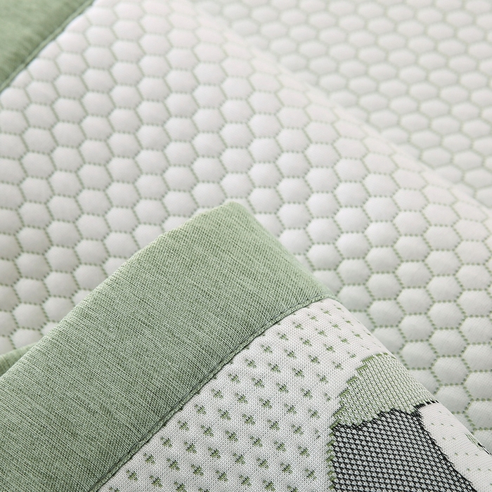 91家纺网 家纺一手货源 找家纺 法莱妮2025新款卡通三明治冰豆豆凉席 熊猫