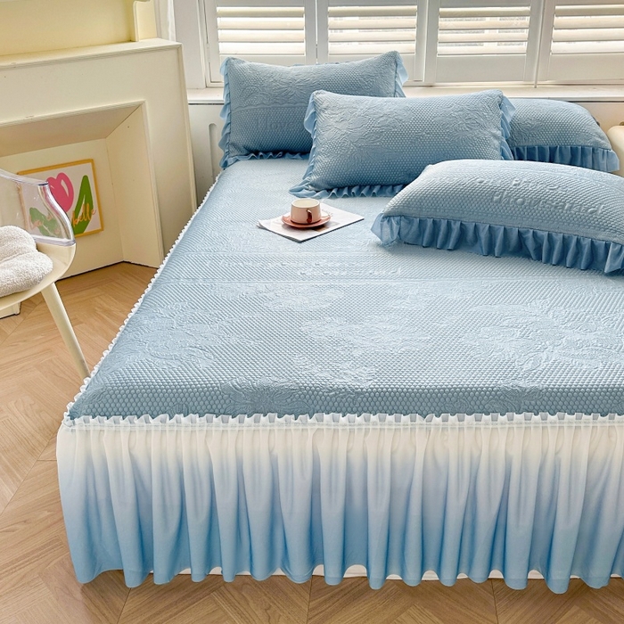 91家纺网 家纺一手货源 找家纺 2025新款冰豆豆凉感床裙凉席席子-花之恋系列冰豆豆床裙凉席-花之恋系列 花之恋-兰色