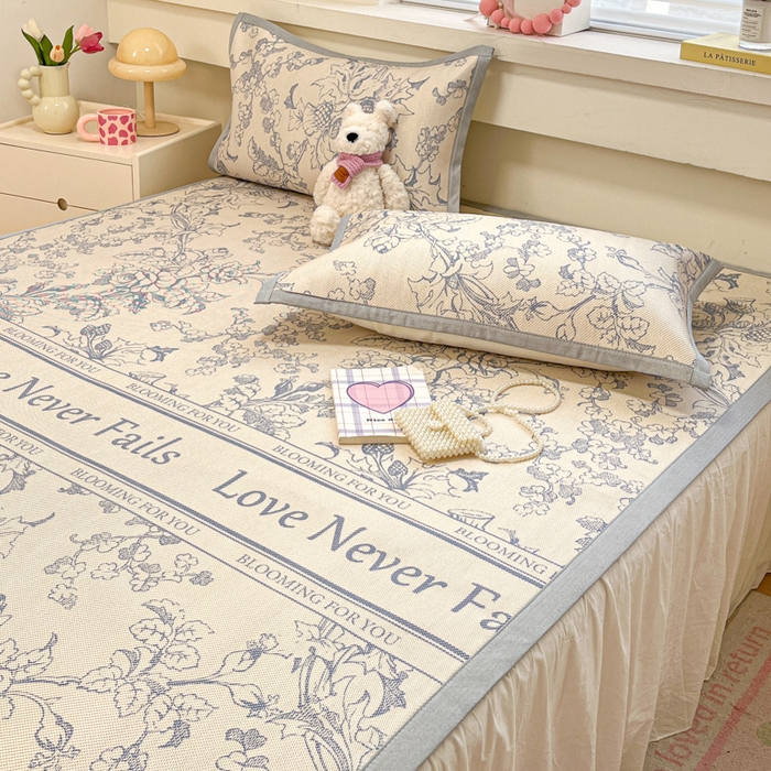 91家纺网 家纺一手货源 找家纺 慕澄家纺 2025新款小清新印花真冰藤系列凉席床席款 床席-洛克庄园