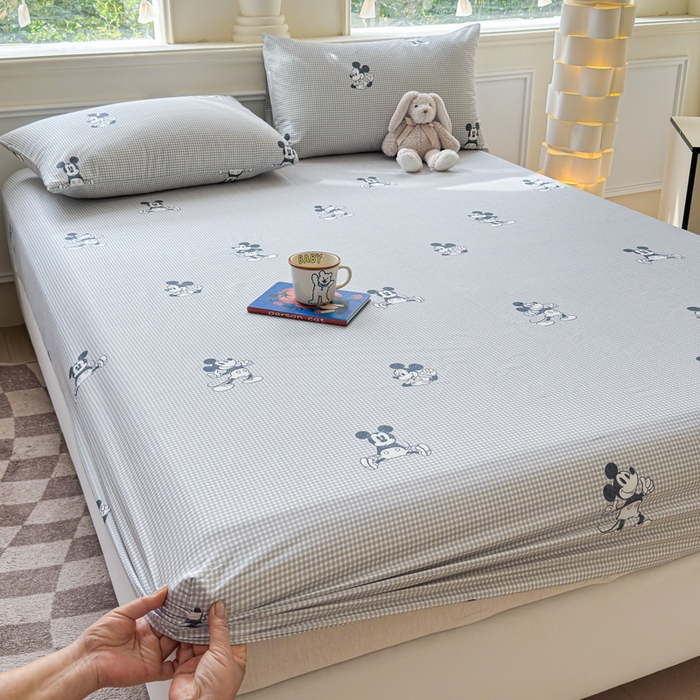 91家纺网 家纺一手货源 找家纺 2025新款全棉床单床笠 灰格米奇 床笠款