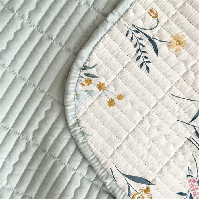 91家纺网 家纺一手货源 找家纺 恒爱 2025新款全棉印花单床盖 孔雀草