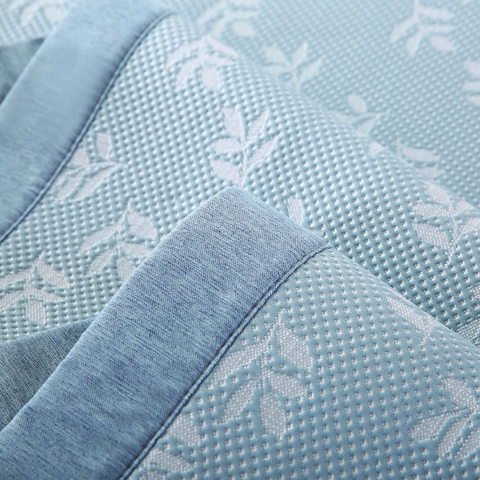 91家纺网 家纺一手货源 找家纺 法莱妮 2025夏季新款A类真凉感丝提花加厚三明治冰豆豆凉席-叶韵系列  叶韵-蓝