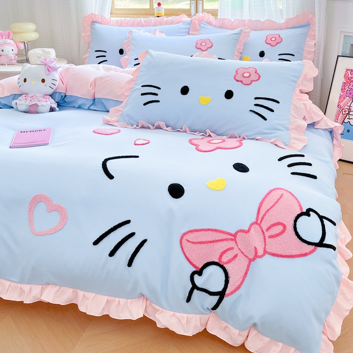 91家纺网 家纺一手货源 找家纺 泉欣家纺 2025新款网红可爱卡通公主风毛巾绣花水洗棉四件套（专版花型）甜甜猫咪 甜甜猫咪-蓝粉