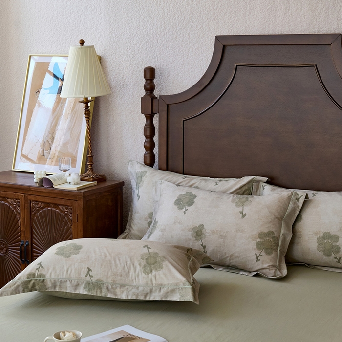 91家纺网 家纺一手货源 找家纺 由丽家纺 2025新款柔棉数码印花四件套系列 花季-绿