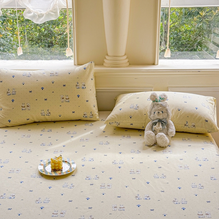 91家纺网 家纺一手货源 找家纺 2025新款全棉床单床笠 熊护萌兔 床单款