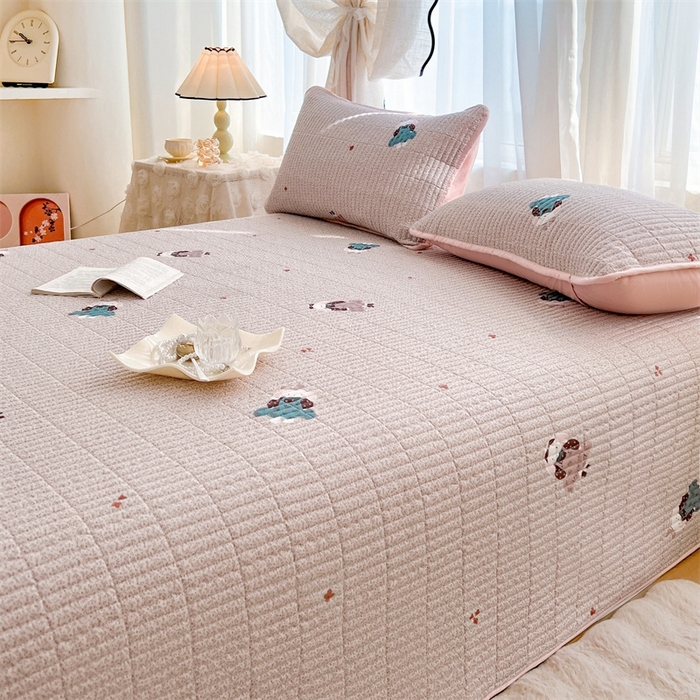 91家纺网 家纺一手货源 找家纺 恒爱 2025新款全棉印花单床盖 安哥拉公主-豆沙