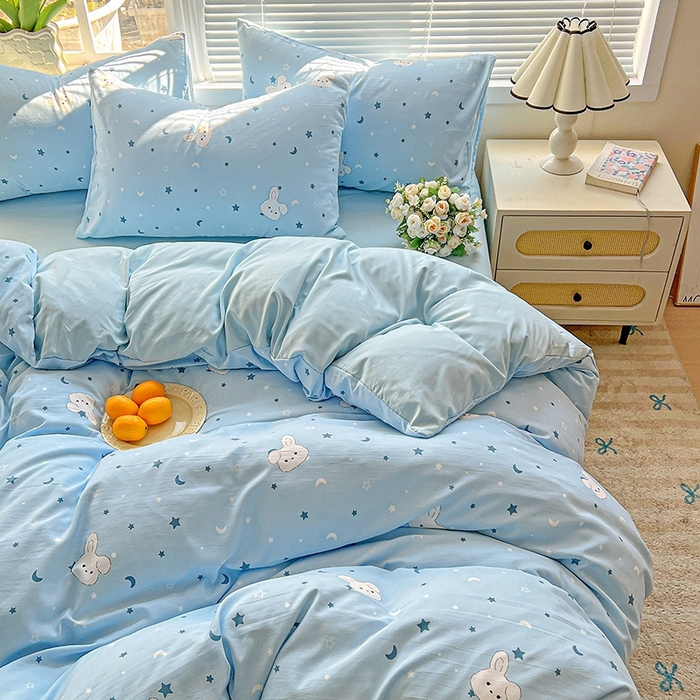 91家纺网 家纺一手货源 找家纺 2025新款水洗云朵糯糯棉简约风ins风小碎花被套床单款床笠款三四件套 星空兔