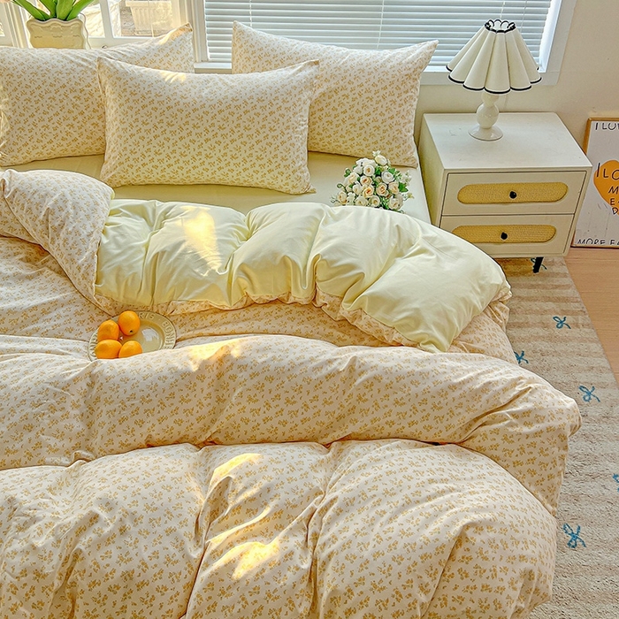 91家纺网 家纺一手货源 找家纺 2025新款水洗云朵糯糯棉简约风ins风小碎花被套床单款床笠款三四件套 浅香