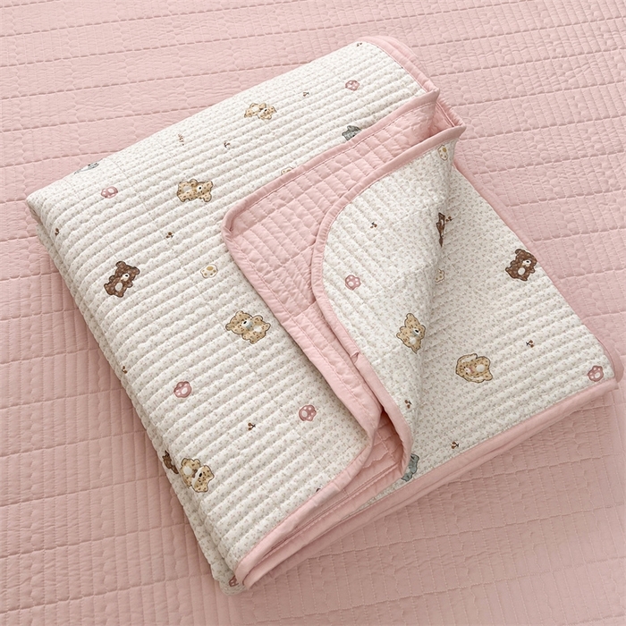 91家纺网 家纺一手货源 找家纺 恒爱 2025新款全棉印花单床盖 五彩熊