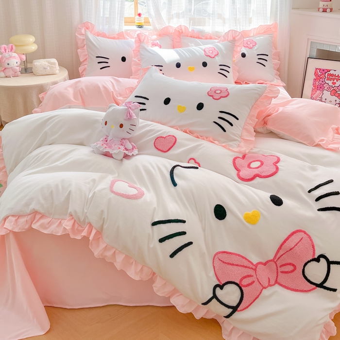 91家纺网 家纺一手货源 找家纺 （总）泉欣家纺 2025新款网红可爱卡通公主风毛巾绣花水洗棉四件套（专版花型）甜甜猫咪