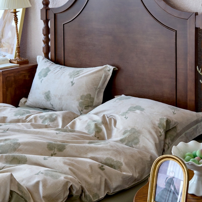 91家纺网 家纺一手货源 找家纺 由丽家纺 2025新款柔棉数码印花四件套系列 花季-绿