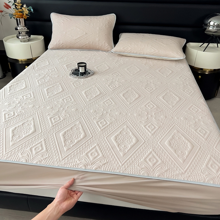 91家纺网 家纺一手货源 找家纺 世纪绒品 2025新款A类凉感压花单床笠单夏被 甜梦卡其-单夏被