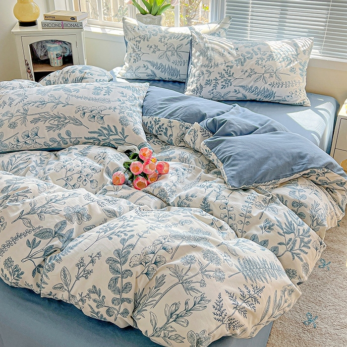 91家纺网 家纺一手货源 找家纺 2025水洗棉双层纱简约风ins风小碎花被套床单款床笠款三四件套-单被套 恋爱季节