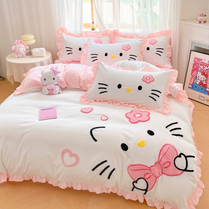 91家纺网 家纺一手货源 找家纺 （总）泉欣家纺 2025新款网红可爱卡通公主风毛巾绣花水洗棉四件套（专版花型）甜甜猫咪
