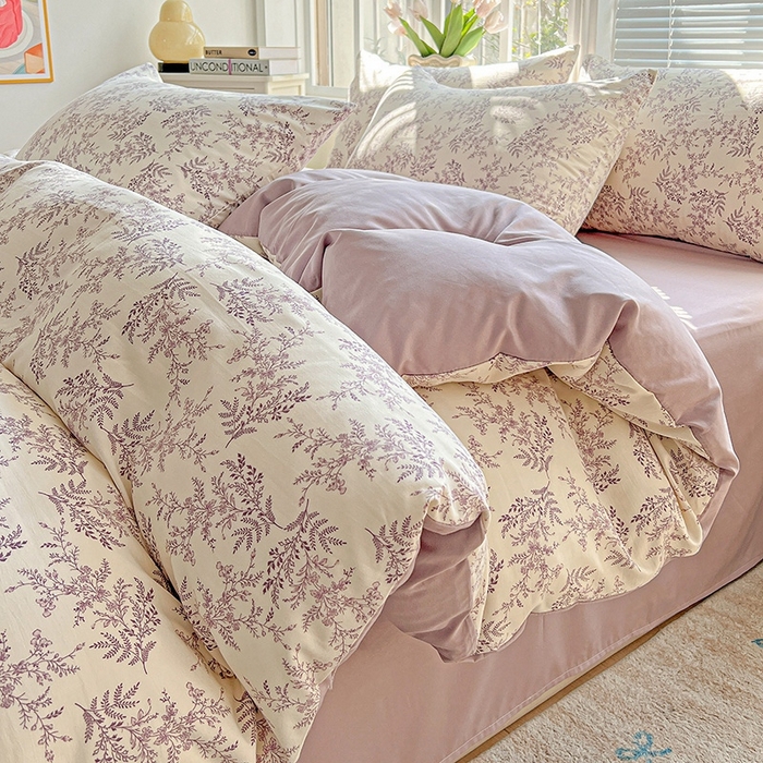 91家纺网 家纺一手货源 找家纺 2025新款水洗云朵糯糯棉简约风ins风小碎花被套床单款床笠款三四件套 紫颜