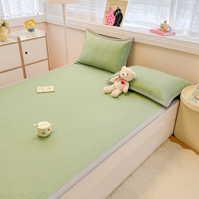 91家纺网 家纺一手货源 找家纺 金盛纺 2025新款冰豆豆凉席-床席款 华夫格-绿