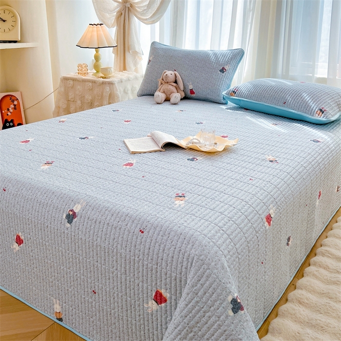 91家纺网 家纺一手货源 找家纺 恒爱 2025新款全棉印花单床盖 公子兔-蓝