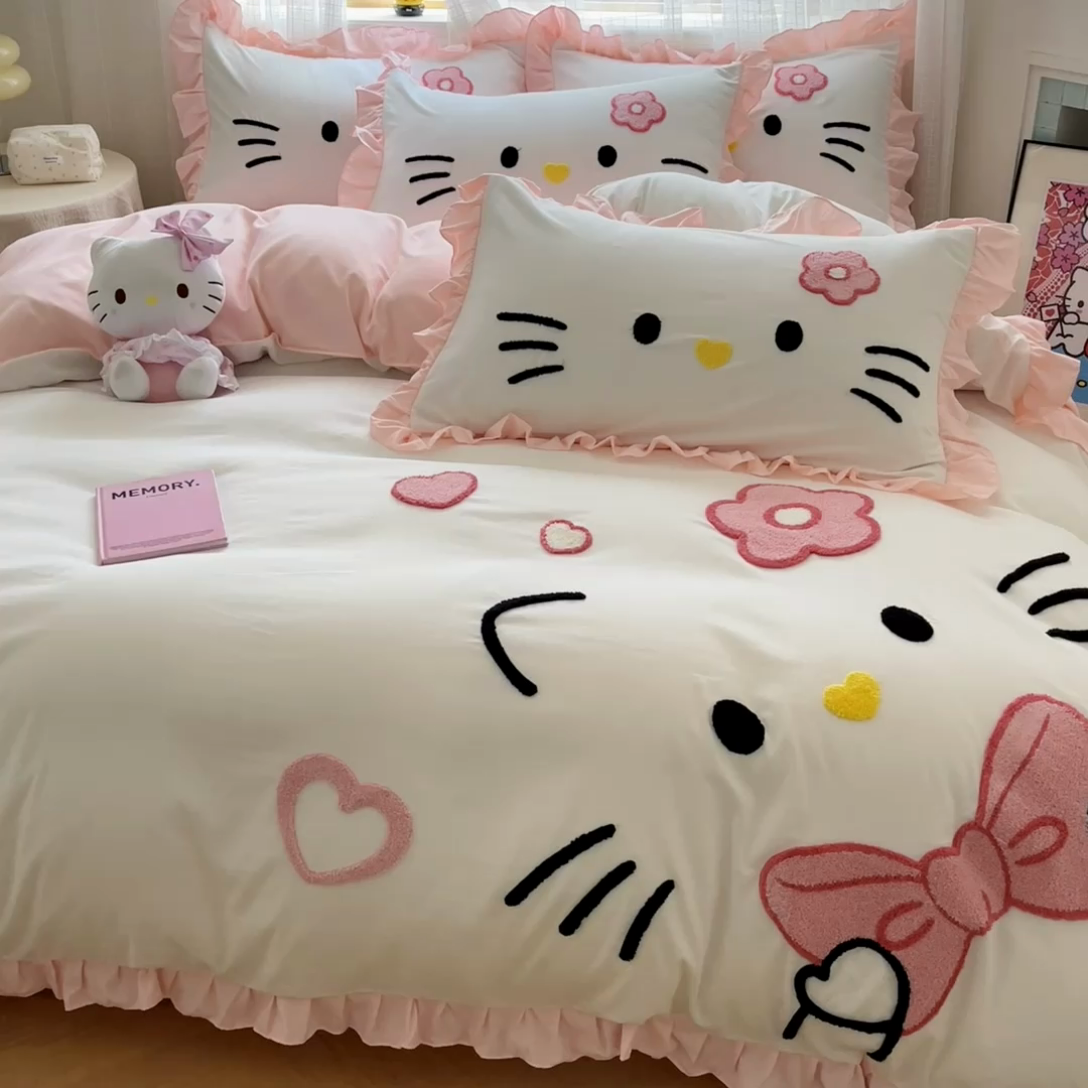 91家纺网 家纺一手货源 找家纺 （总）泉欣家纺 2025新款网红可爱卡通公主风毛巾绣花水洗棉四件套（专版花型）甜甜猫咪