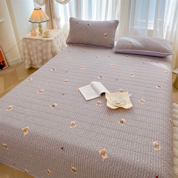 91家纺网 家纺一手货源 找家纺 恒爱 2025新款全棉印花单床盖 呆萌熊-浅咖