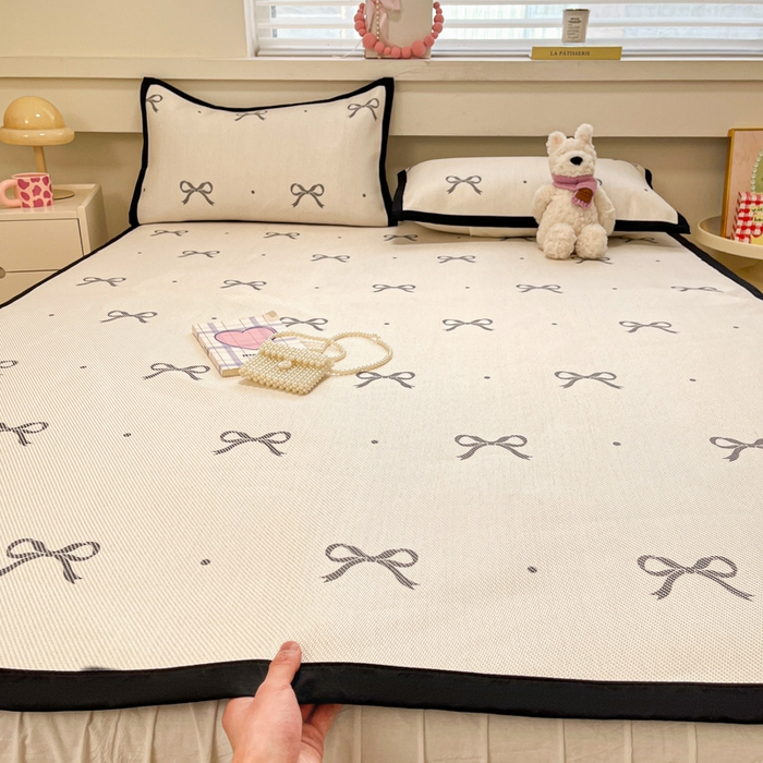 91家纺网 家纺一手货源 找家纺 慕澄家纺 2025新款小清新印花真冰藤系列凉席床席款 床席-波点蝴蝶结