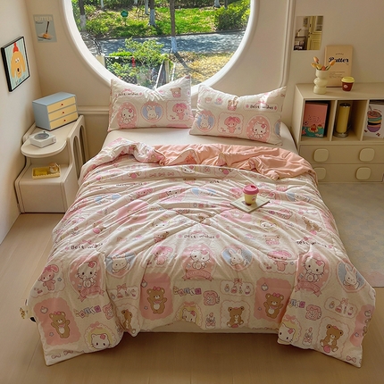 91家纺网 家纺一手货源 找家纺 初念 2025新款云朵棉系列夏被（提供买家秀） 可爱记忆录