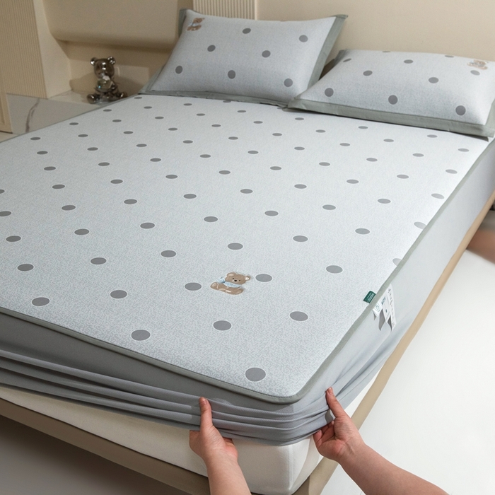 91家纺网 家纺一手货源 找家纺 席世家  2025新款绣花凉感床笠（控价198 218） 格子熊猫